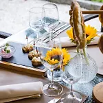Schloss Prielau Hotel & Restaurants