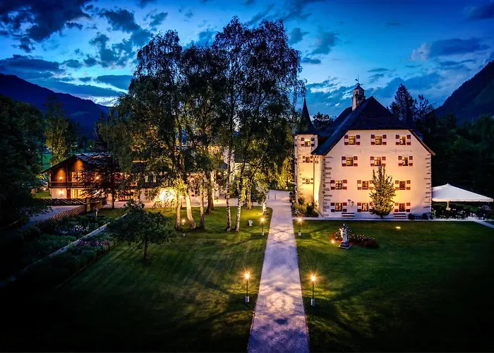 Schloss Prielau Hotel & Restaurants