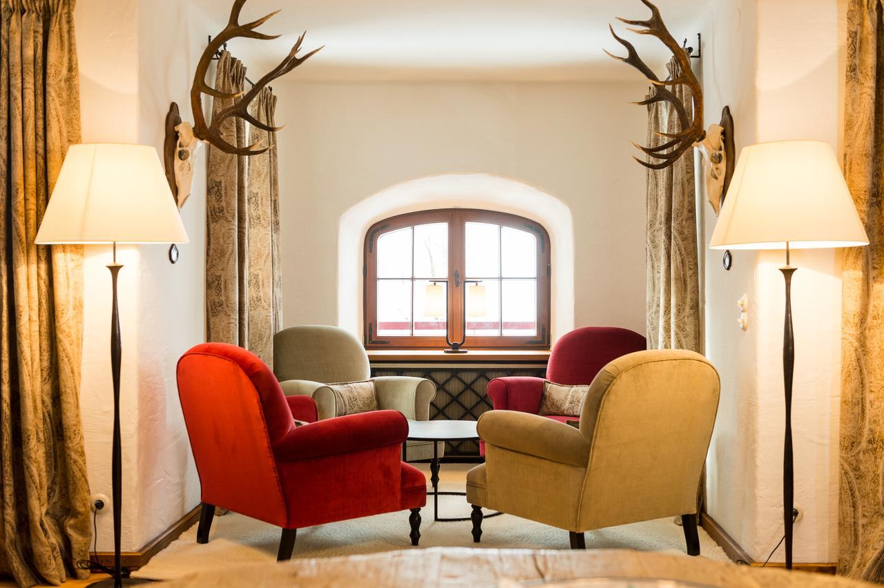Schloss Prielau & Restaurants 4*