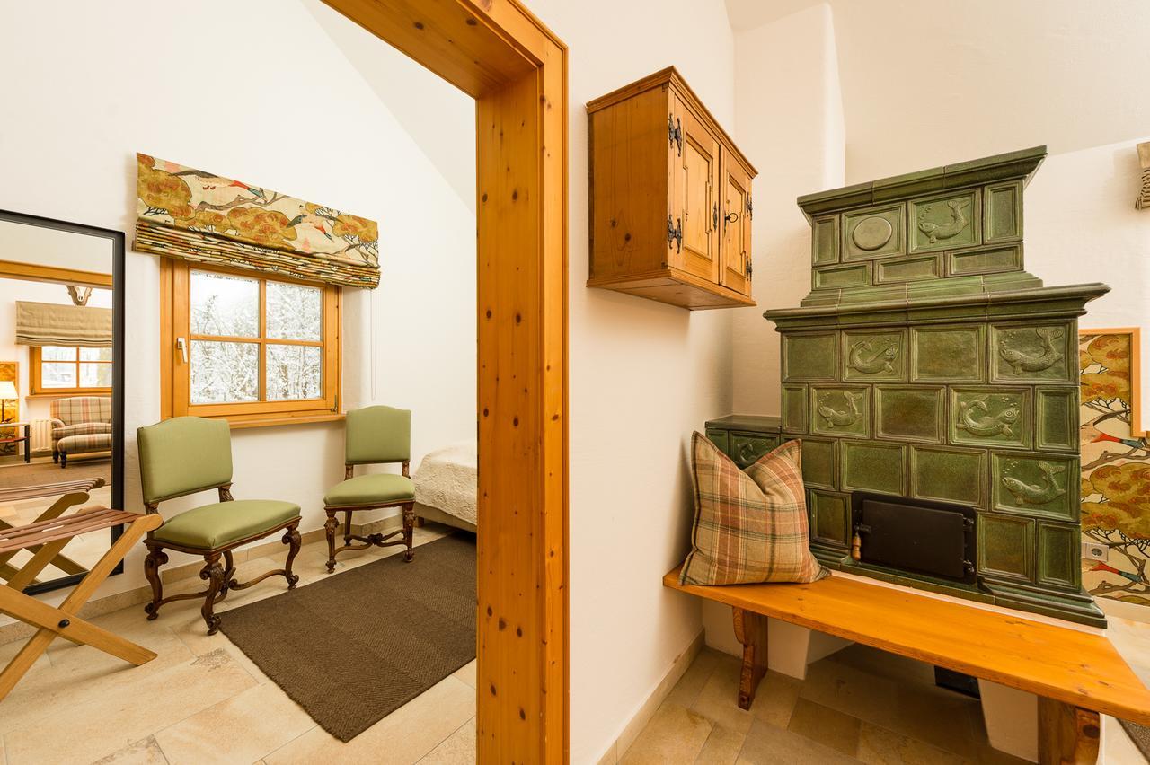 Hotel Schloss Prielau & Restaurants 4*